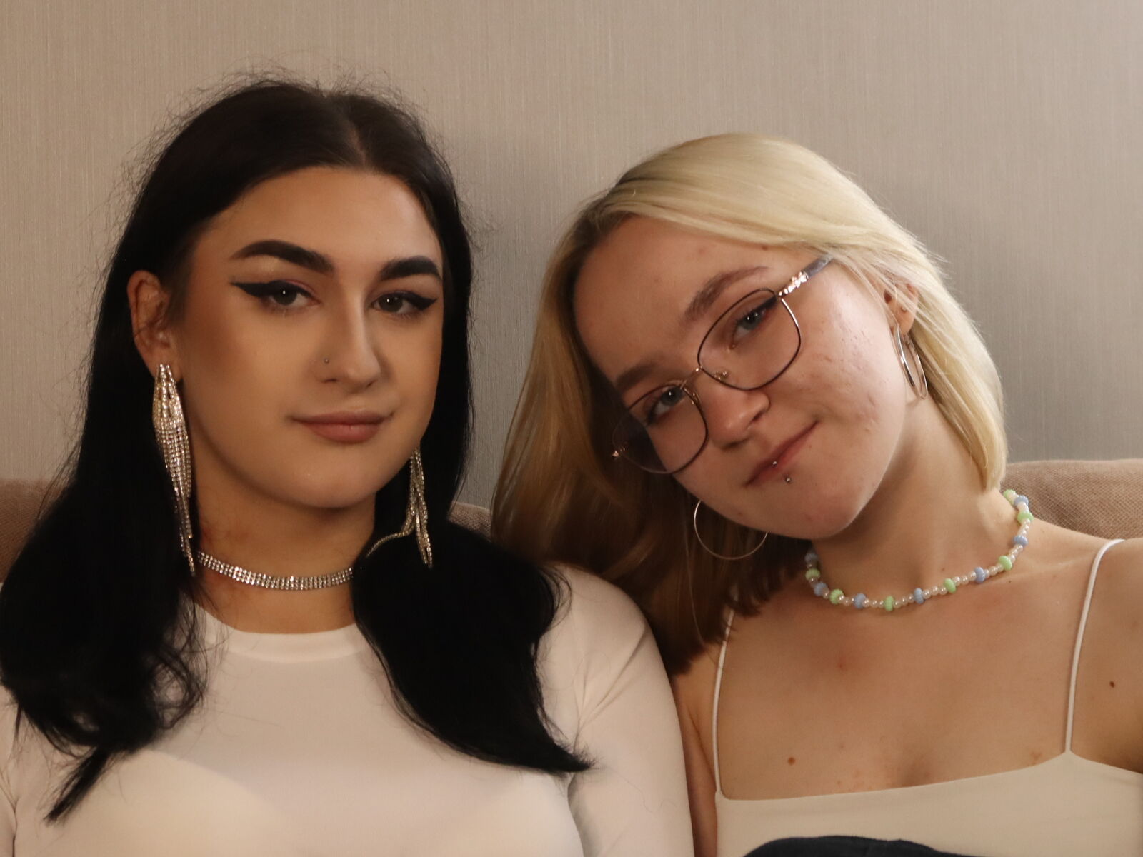 Starte eine Liveshow mit FloraAndGwen