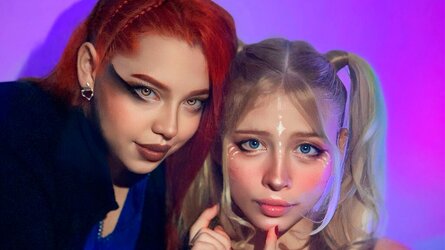 Starte eine Liveshow mit ScarlettAndHolly