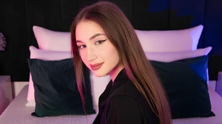 Starte eine Liveshow mit ArinaMays