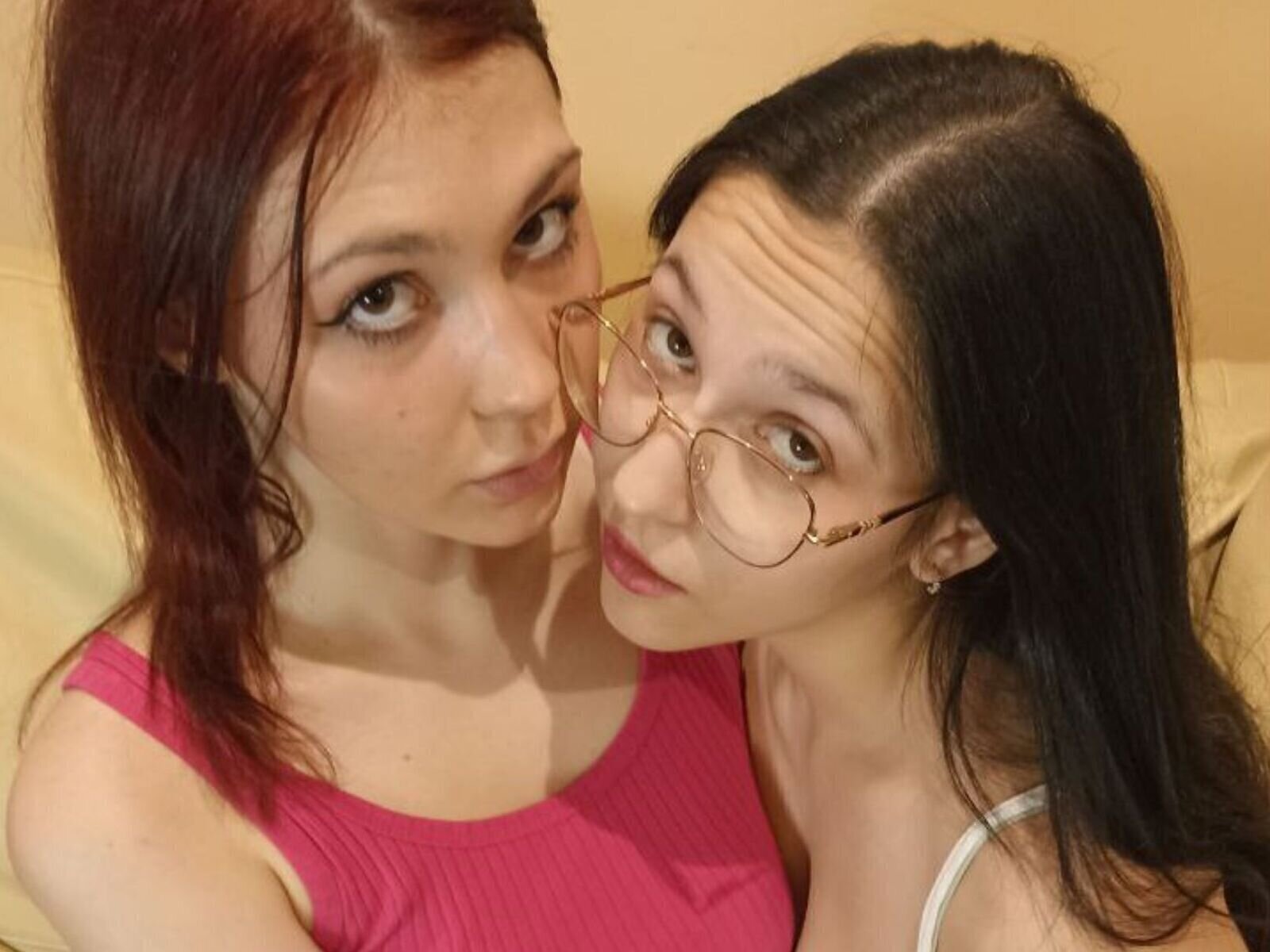 Starte eine Liveshow mit TayteAndCarley